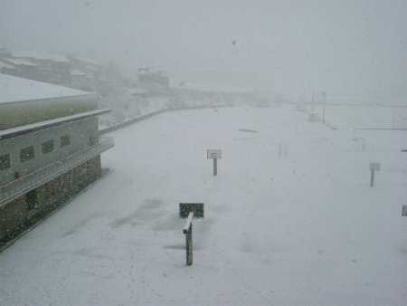 Bajo la nieve