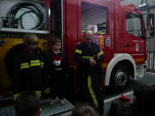 Con los Bomberos